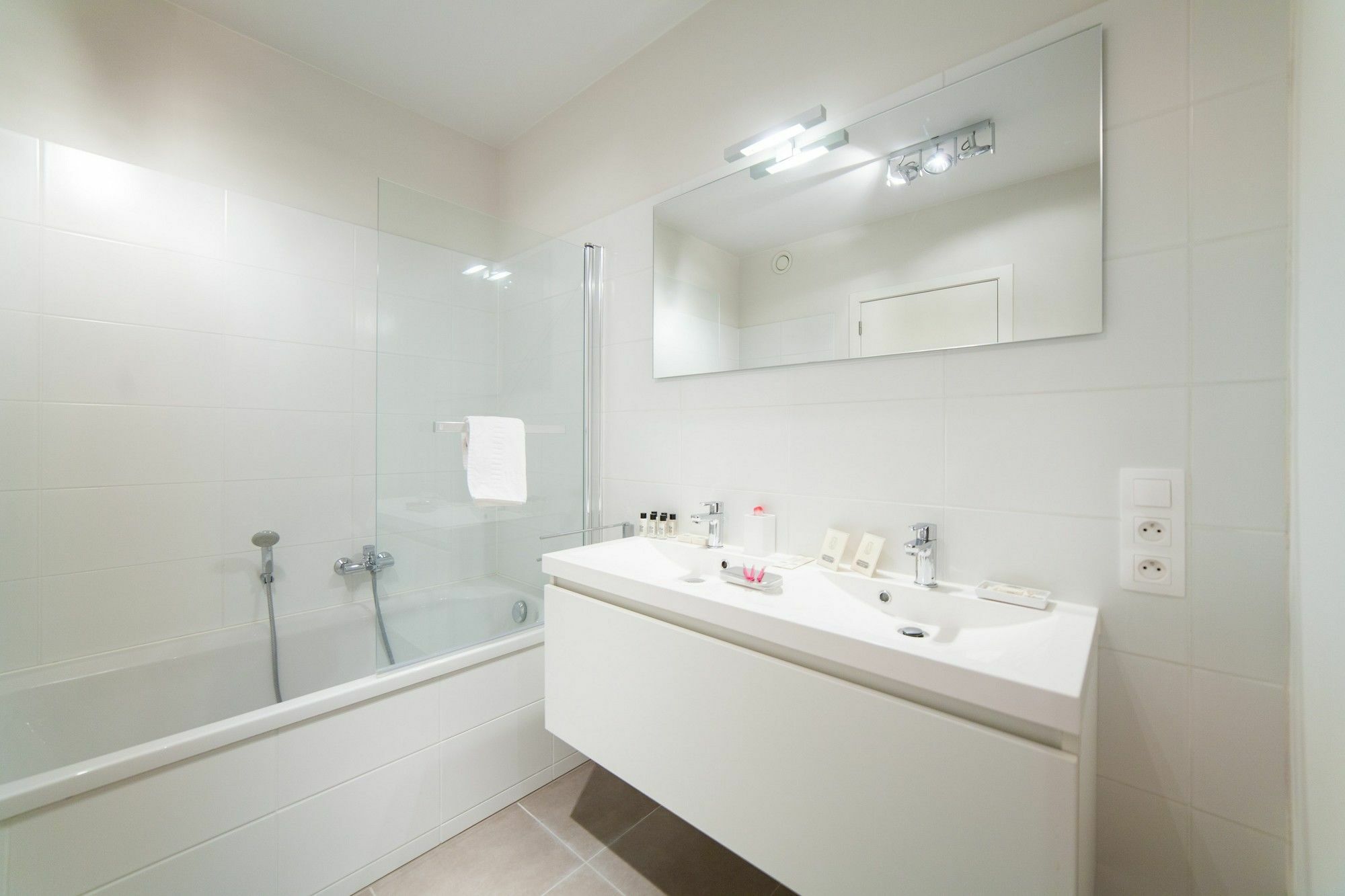 Sweet Inn Apartments - Madou Bruksela Zewnętrze zdjęcie